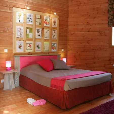 Вилла Le Refuge Des Pots Rouges Cros  Экстерьер фото
