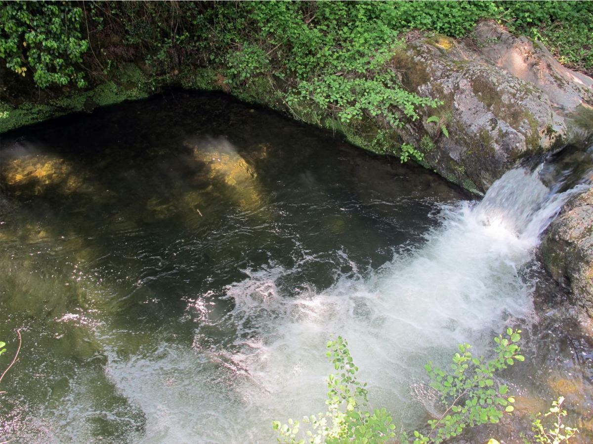 Вилла Le Refuge Des Pots Rouges Cros  Экстерьер фото